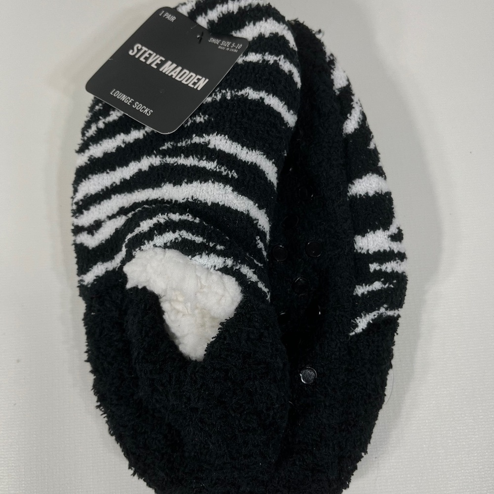 Steve Madden Lounge Socks Size 5-10